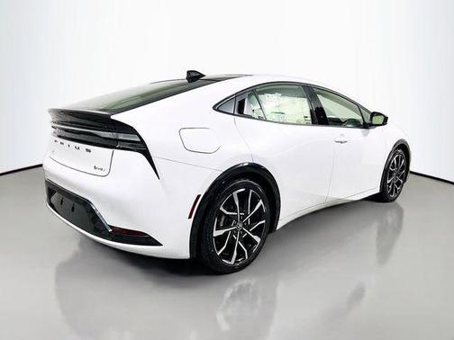 Wind Chill Prl 2026 Toyota Prius Plug-In Hybrid XSE