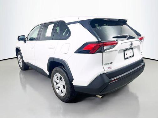 Wind Chill Pearl 2024 Toyota RAV4 LE