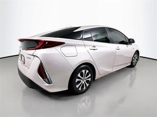 2022 Toyota Prius Prime SE