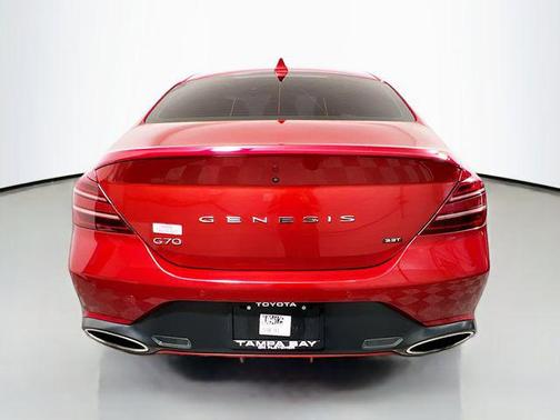 2022 Genesis G70 3.3T RWD