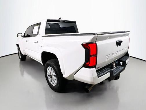 Ice Cap 2025 Toyota Tacoma SR5