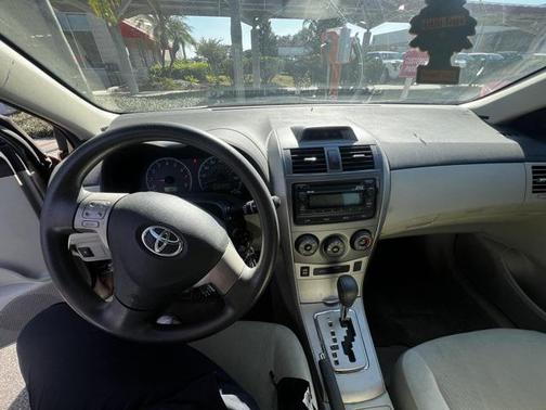 2012 Toyota Corolla LE