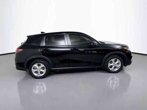 Crystal Black Pearl 2024 Honda HR-V LX