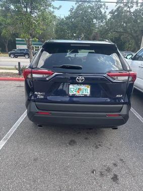 2022 Toyota RAV4 XLE Premium
