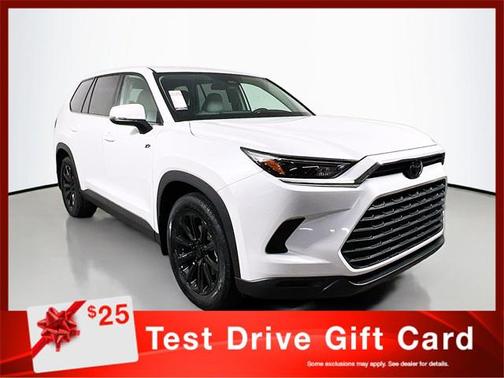 2025 Toyota Highlander LE