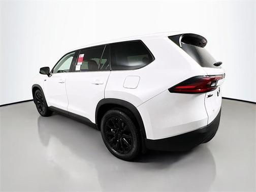2025 Toyota Highlander LE