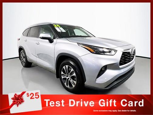 2024 Toyota Highlander XLE