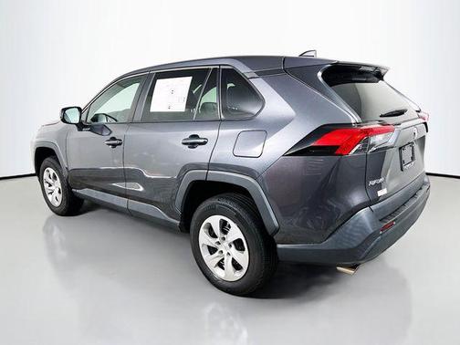 Magnetic Gray Metallic 2022 Toyota RAV4 LE