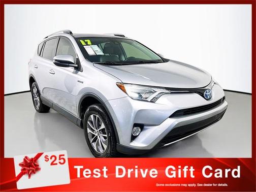 2017 Toyota RAV4 Hybrid XLE