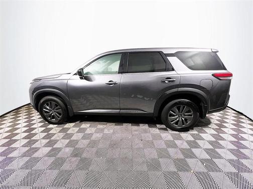 2023 Nissan Pathfinder S 4WD