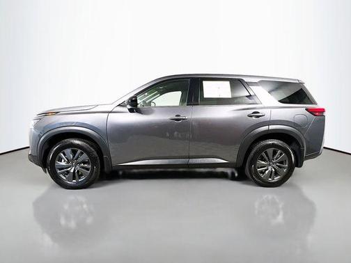 2023 Nissan Pathfinder S 4WD