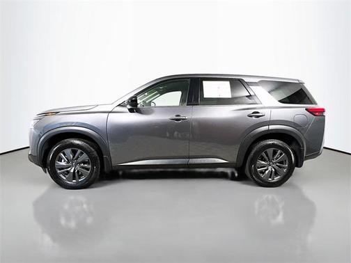 2023 Nissan Pathfinder S 4WD