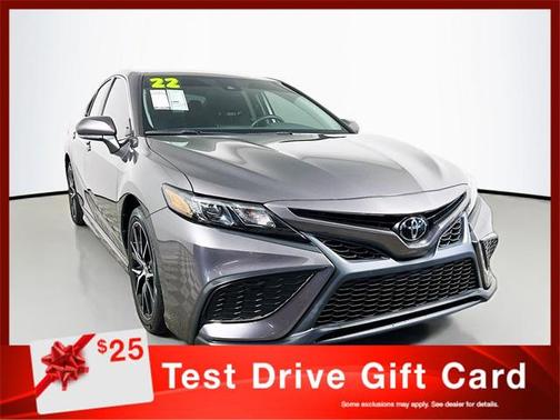 2022 Toyota Camry SE