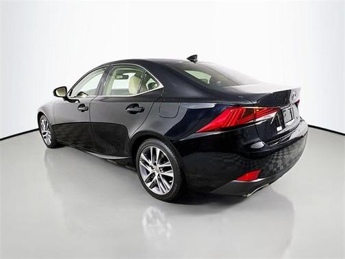 2018 Lexus IS 300 Base