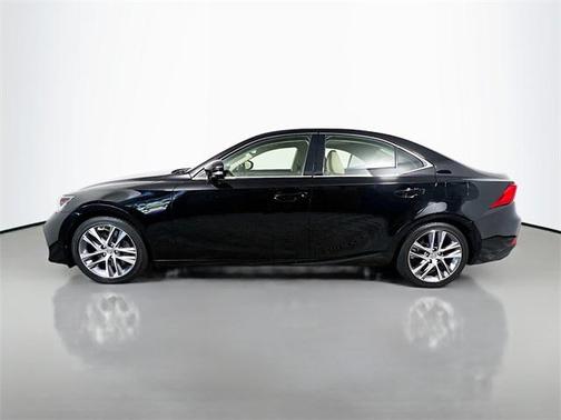 2018 Lexus IS 300 Base