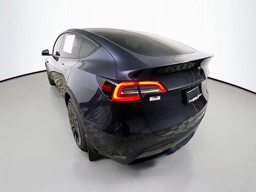 2024 Tesla Model Y Long Range Dual Motor All-Wheel Drive