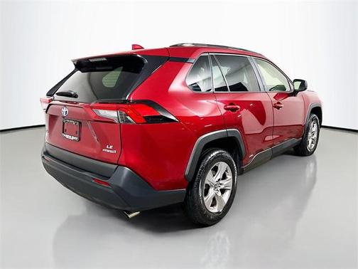 2023 Toyota RAV4 Hybrid LE