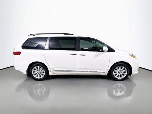 2017 Toyota Sienna Limited