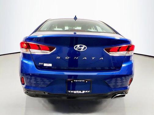 2018 Hyundai SONATA SE