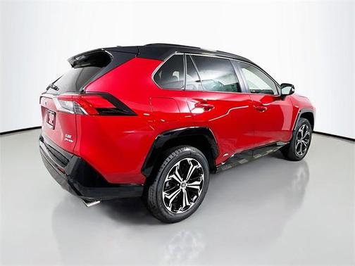 2025 Toyota RAV4 Hybrid SE
