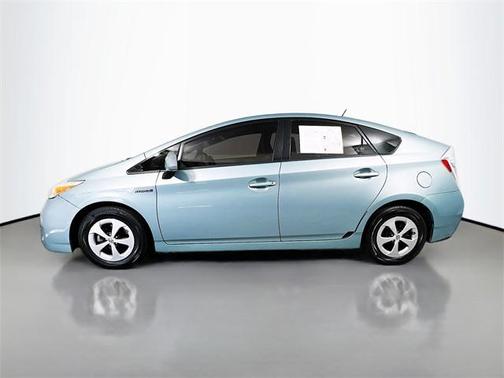 2014 Toyota Prius Five
