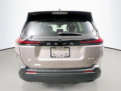 2026 Toyota RAV4 XLE