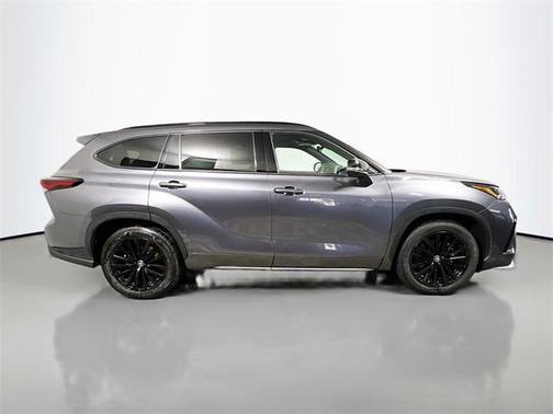 2024 Toyota Highlander XSE