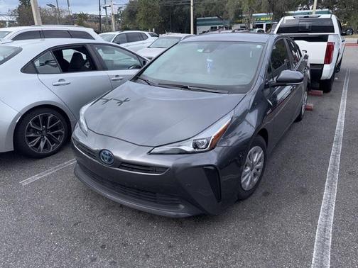 2022 Toyota Prius LE