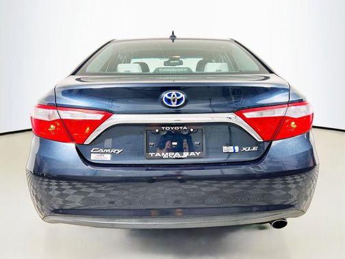 2017 Toyota Camry Hybrid XLE
