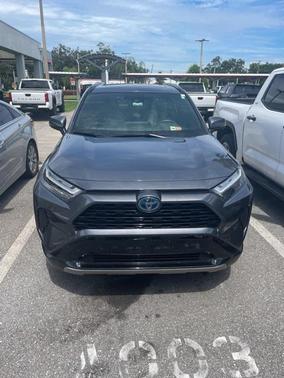 2023 Toyota RAV4 Hybrid SE