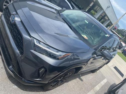 2023 Toyota RAV4 Hybrid SE