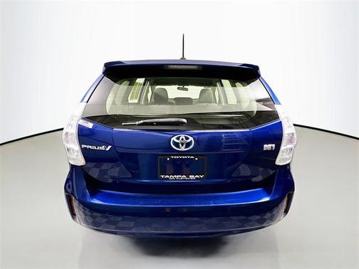2014 Toyota Prius v Three
