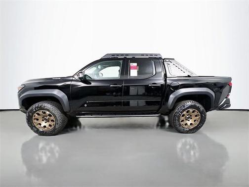 2025 Toyota Tacoma Hybrid Trailhunter
