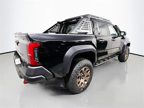 2025 Toyota Tacoma Hybrid Trailhunter