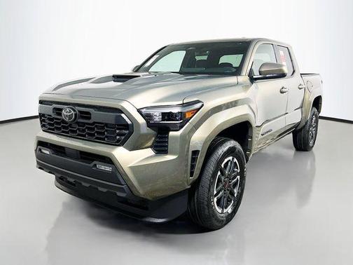 Bronze 2026 Toyota Tacoma TRD Sport
