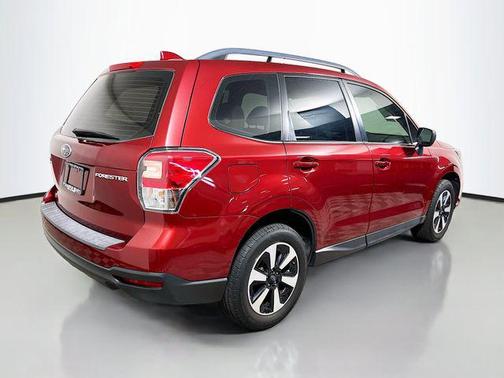 Venetian Red Pearl 2018 Subaru Forester 2.5i
