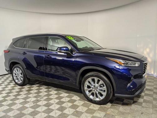2022 Toyota Highlander Limited