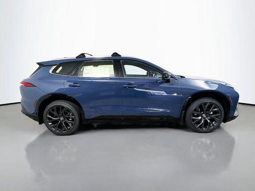Cloud 2026 Toyota Crown Signia Limited