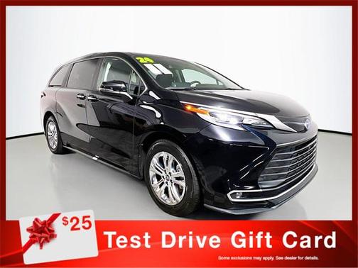 2024 Toyota Sienna Platinum 7 Passenger