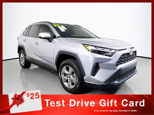 2022 Toyota RAV4 Hybrid XLE