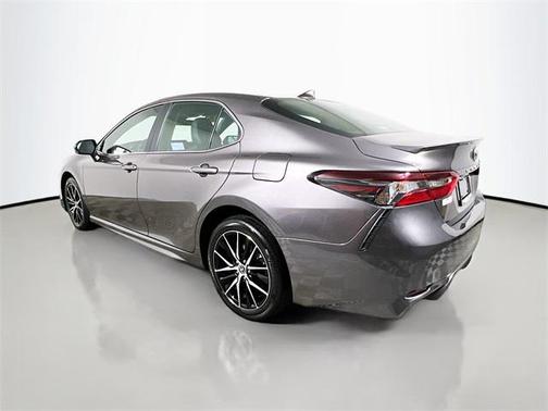 Predawn Gray Mica 2023 Toyota Camry SE