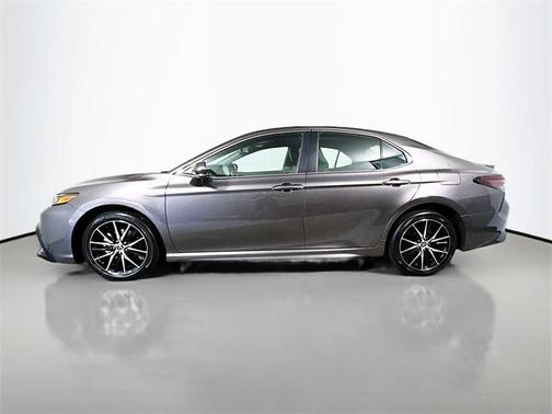 Predawn Gray Mica 2023 Toyota Camry SE