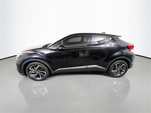 2022 Toyota C-HR Limited