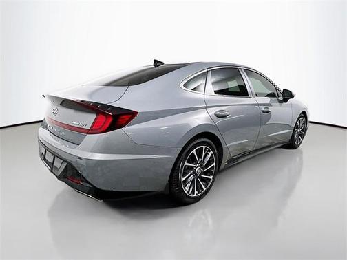 2023 Hyundai SONATA Limited