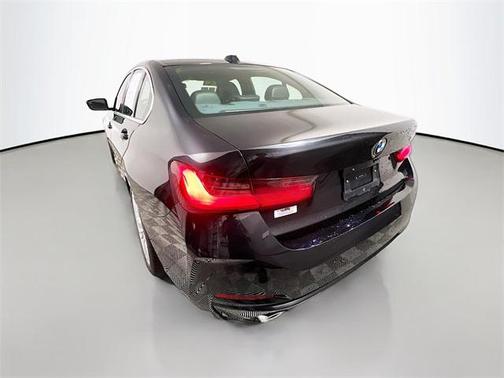 2024 BMW 330 i