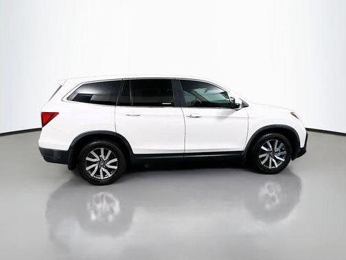 White Diamond Pearl 2019 Honda Pilot EX-L