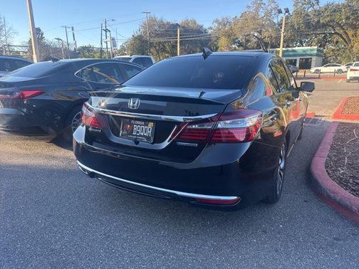 2017 Honda Accord Hybrid EX-L