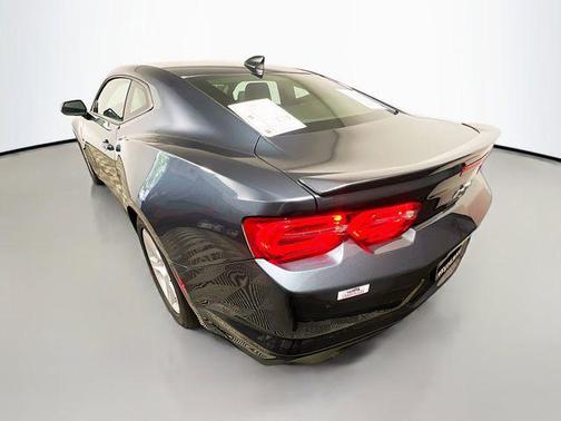 Shadow Gray Metallic 2023 Chevrolet Camaro 2LT