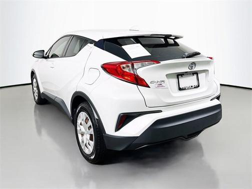 2021 Toyota C-HR LE