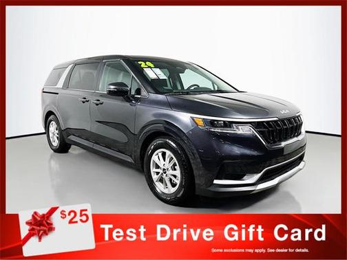 2024 Kia Carnival LX